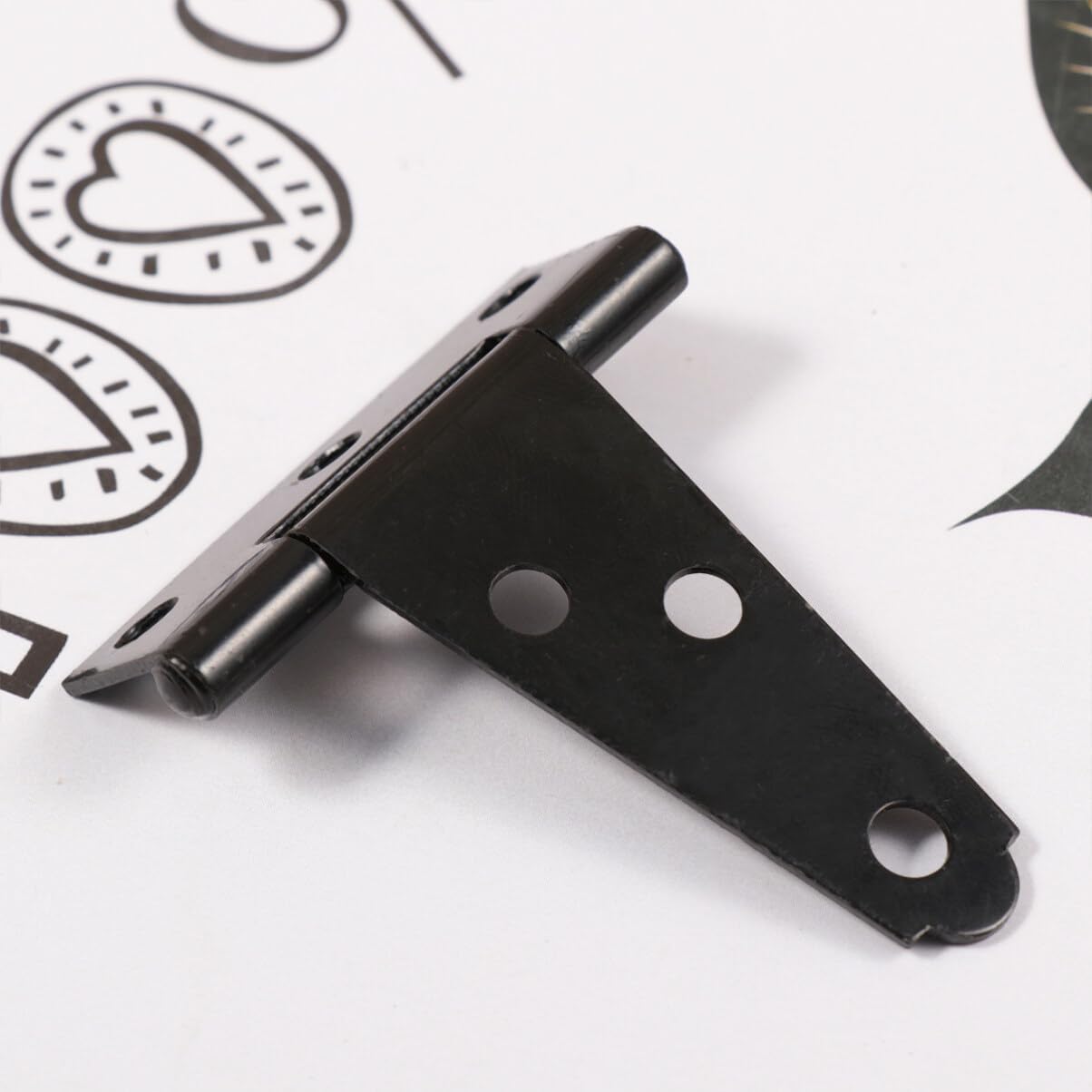 Hemoton 2-Inch T-Strap Hinges for Barn Shed Yard Doors Heavy Duty Black Barn Door Hinges for Fences Beyond