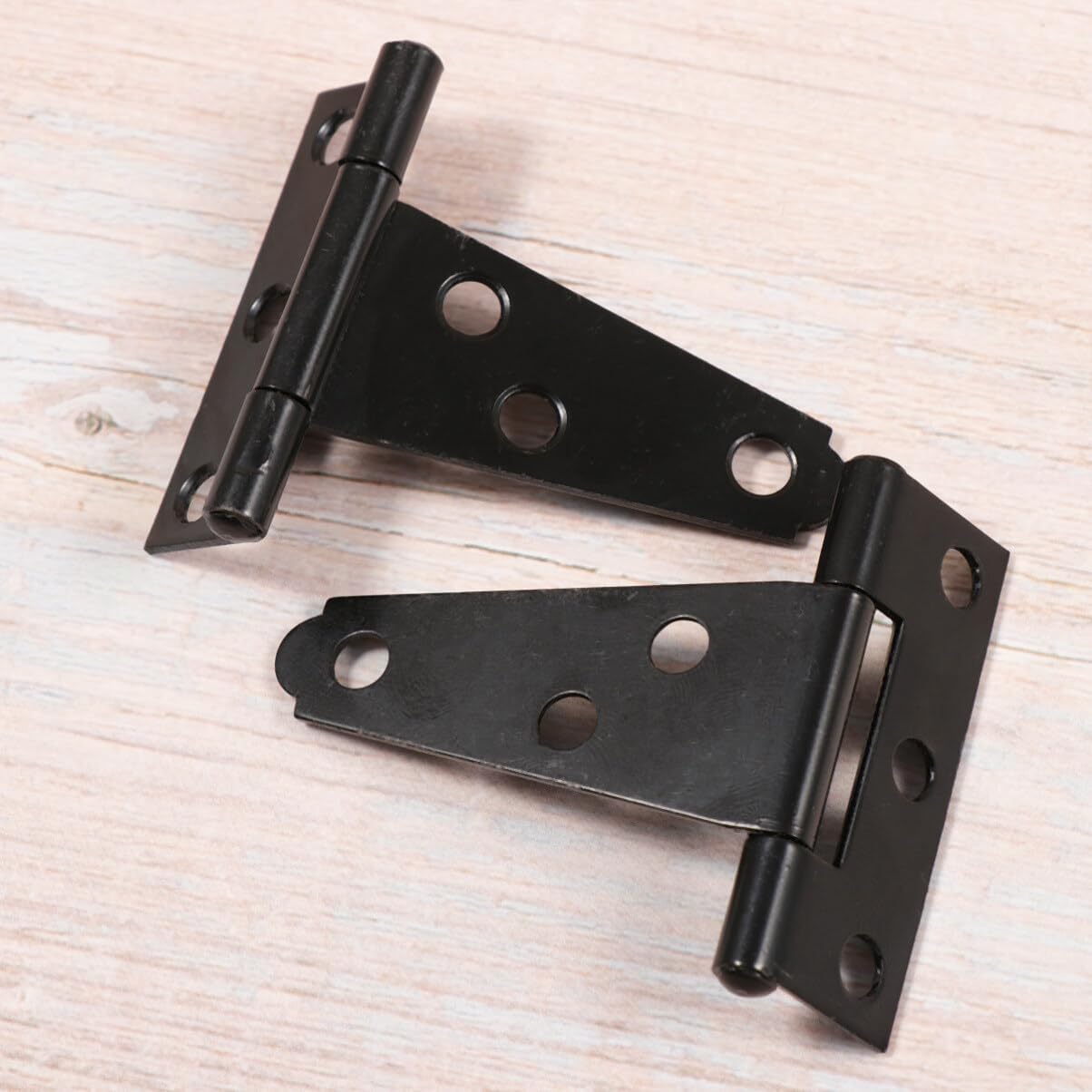 Hemoton 2-Inch T-Strap Hinges for Barn Shed Yard Doors Heavy Duty Black Barn Door Hinges for Fences Beyond
